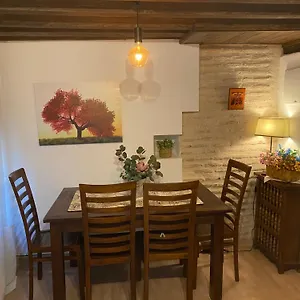 Domus Alfileritos Apartamento